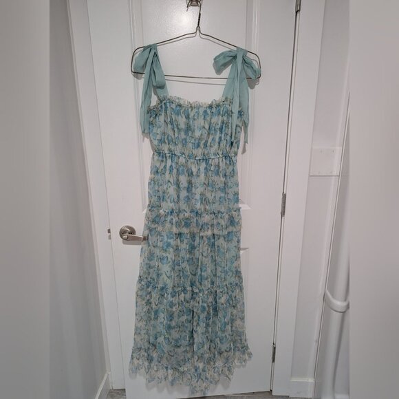 Ruffle blue dress with bows size large fits US 14 - Picture 1 of 2